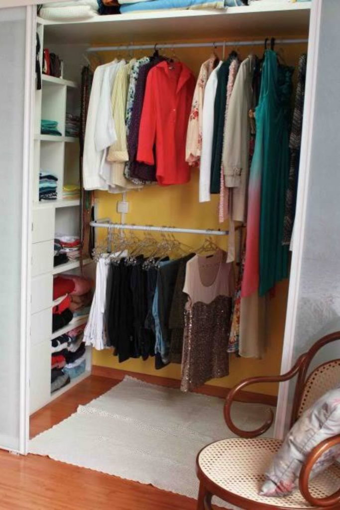 ideias para closet pequeno 2 Ideias de Closet Pequeno: Dicas para Montar e Organizar o Seu