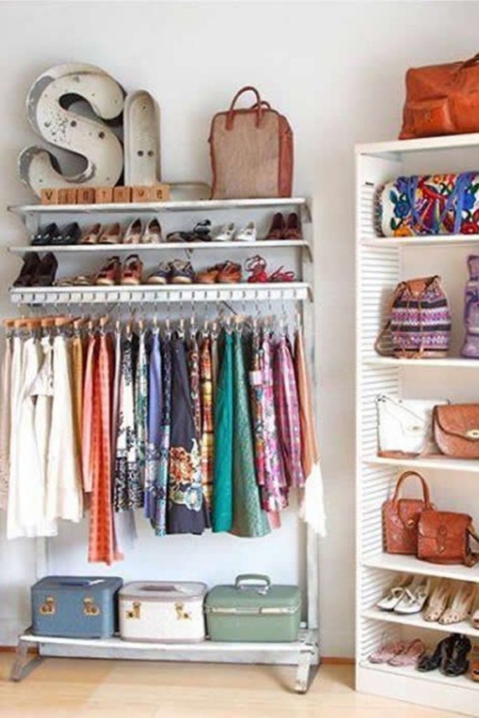 ideias para closet pequeno 9 Ideias de Closet Pequeno: Dicas para Montar e Organizar o Seu
